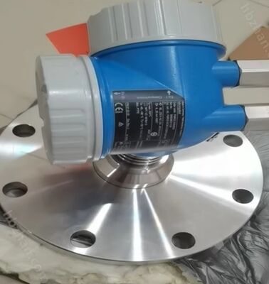 Endress+Hauser Stainless Steel Coriolis Mass Flow Meter with Flange Connectivity and 0.2% Accuracy