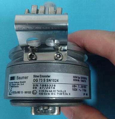 Brand New Baumer SEW Eurodrive Absolute Sine Encoder 0G73SSN1024,0G 73 S SN1024 Type ES7S/EV7S