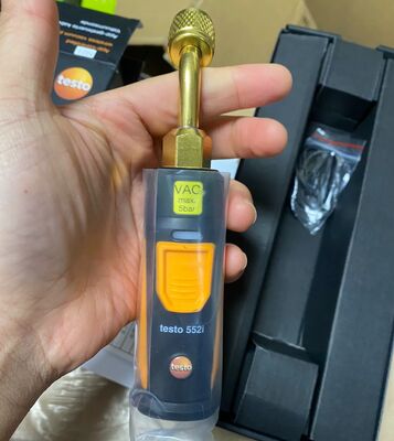 New and original Testo 552i App-controlled wireless vacuum probe in stock