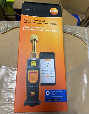 New and original Testo 552i App-controlled wireless vacuum probe in stock