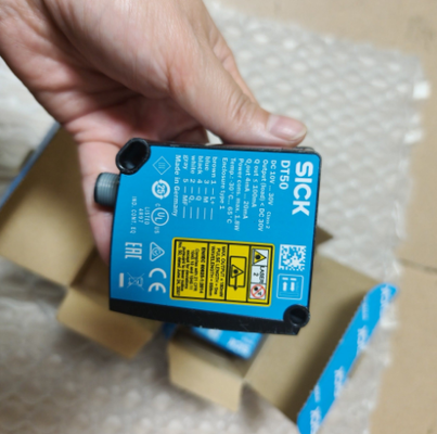 New Original LASER DISTANCE SENSORS SICK DT50-2B215252 In Stock