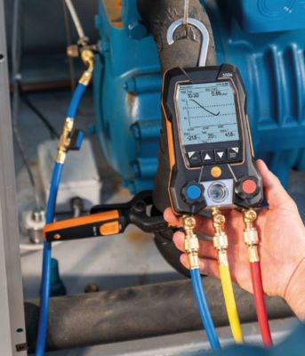 testo 557s Smart Vacuum Kit - Smart digital manifold with wireless vacuum and clamp temperature probes