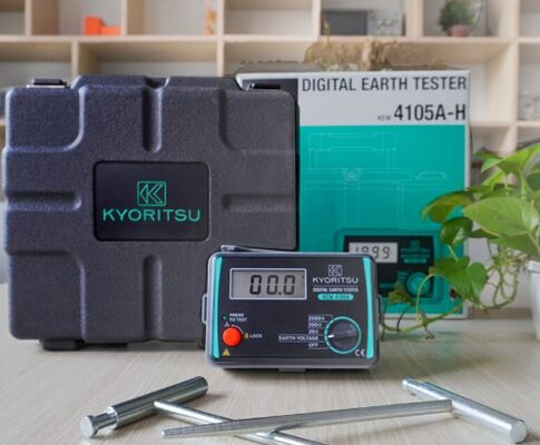 Kyoritsu 4105A-H Digital Ground Resistance Tester with 0 - 200 Volts Range and 0 Ω ~ 2000 Ω Measurement