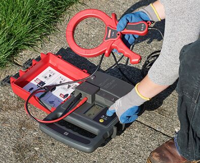 Amprobe UAT-620 Underground Utilities Locator Kit