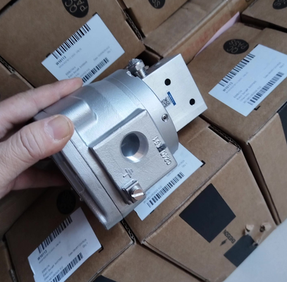 100% новый, оригинальный электромагнитный клапан ASCO NF8327B302 24VDC клапан аксессуары на складе