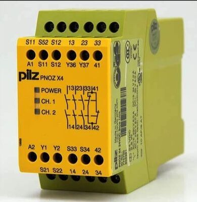 Pilz 774730 Safety Relay, E-STOP Monitoring, 1/2 Ch, 3NO 1NC, 24 VDC, Screw, PNOZ Series
